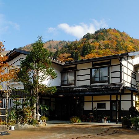 Hotel Tsuyukusa à Takayama  Extérieur photo