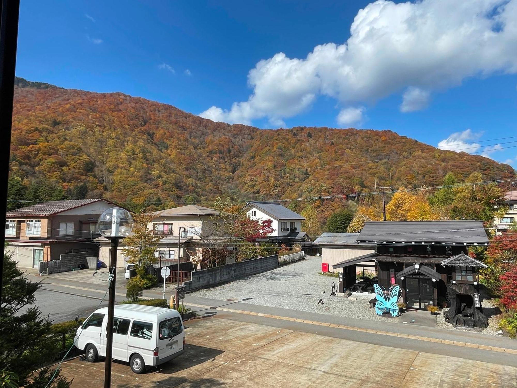 Hotel Tsuyukusa à Takayama  Extérieur photo