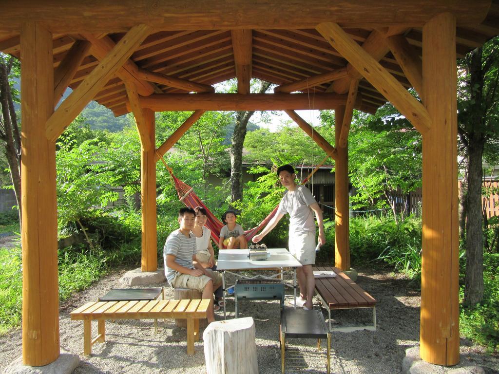 Hotel Tsuyukusa à Takayama  Extérieur photo